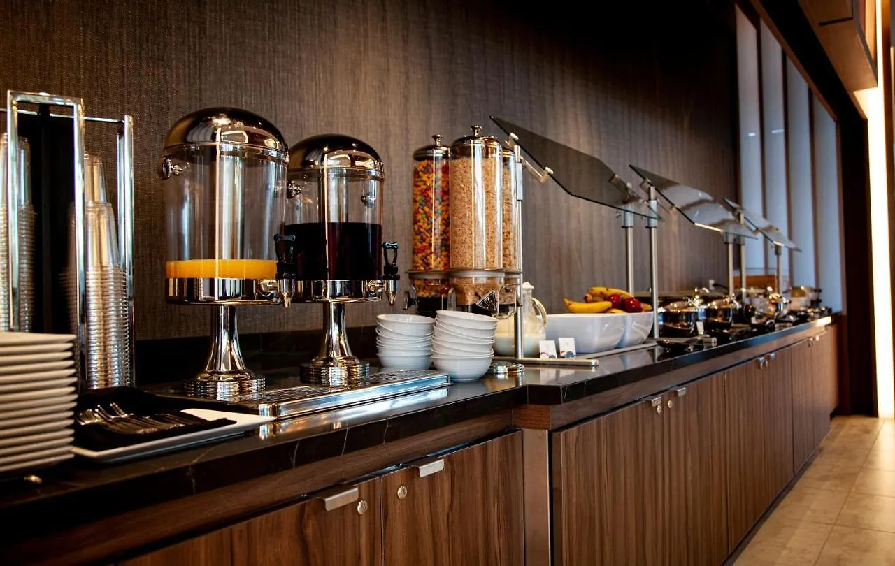 ***  The Landing Hotel At Rivers Casino Pittsburgh USA